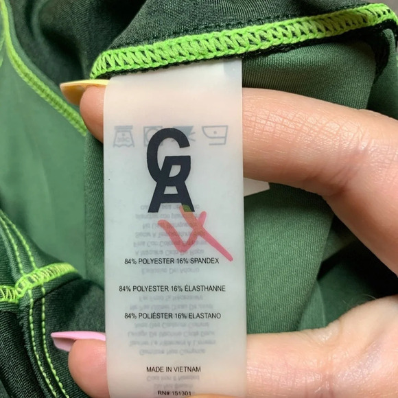 Good American The Dual Life Tonal Green Leggings - Picture 6 of 9